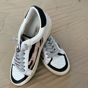 Vintage Havana Sneakers